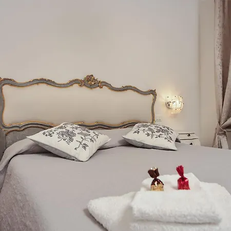 Апартаменты Sara S Luxury Five Minutes From Piazza San Marco