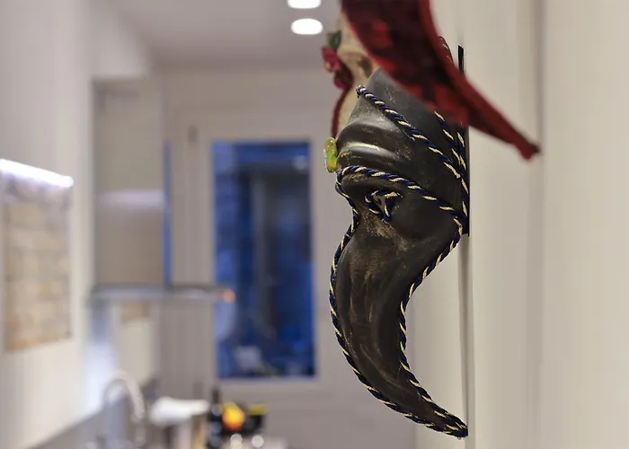 Sara S Luxury Five Minutes From Piazza San Marco Венеция