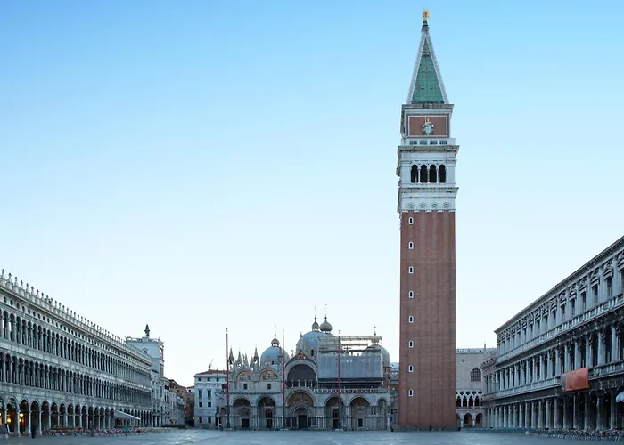 Sara S Luxury Five Minutes From Piazza San Marco Апартаменты