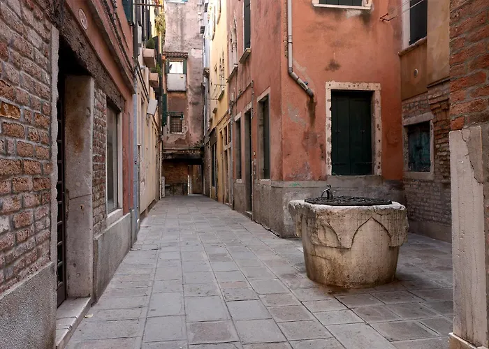 Sara S Luxury Five Minutes From Piazza San Marco *